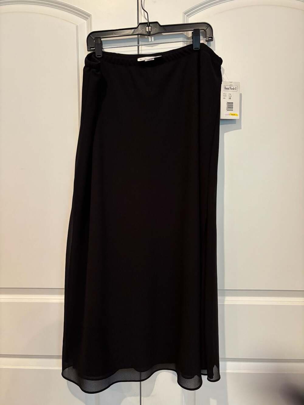 Ronni Nicole II Maxi Skirt Size 3X Black Georgette Long